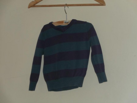 trui maat 86/92 E2,-